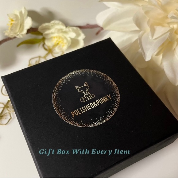 Crab Brooch ~ Crab Pin ~ Nautical Brooch ~ Silver Pin in ribbon Gift box - Picture 3 of 3